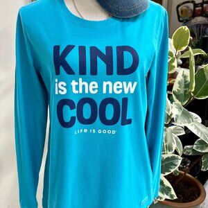 So Comfortable!  Life Is Good Crusher T-Shirt/Top